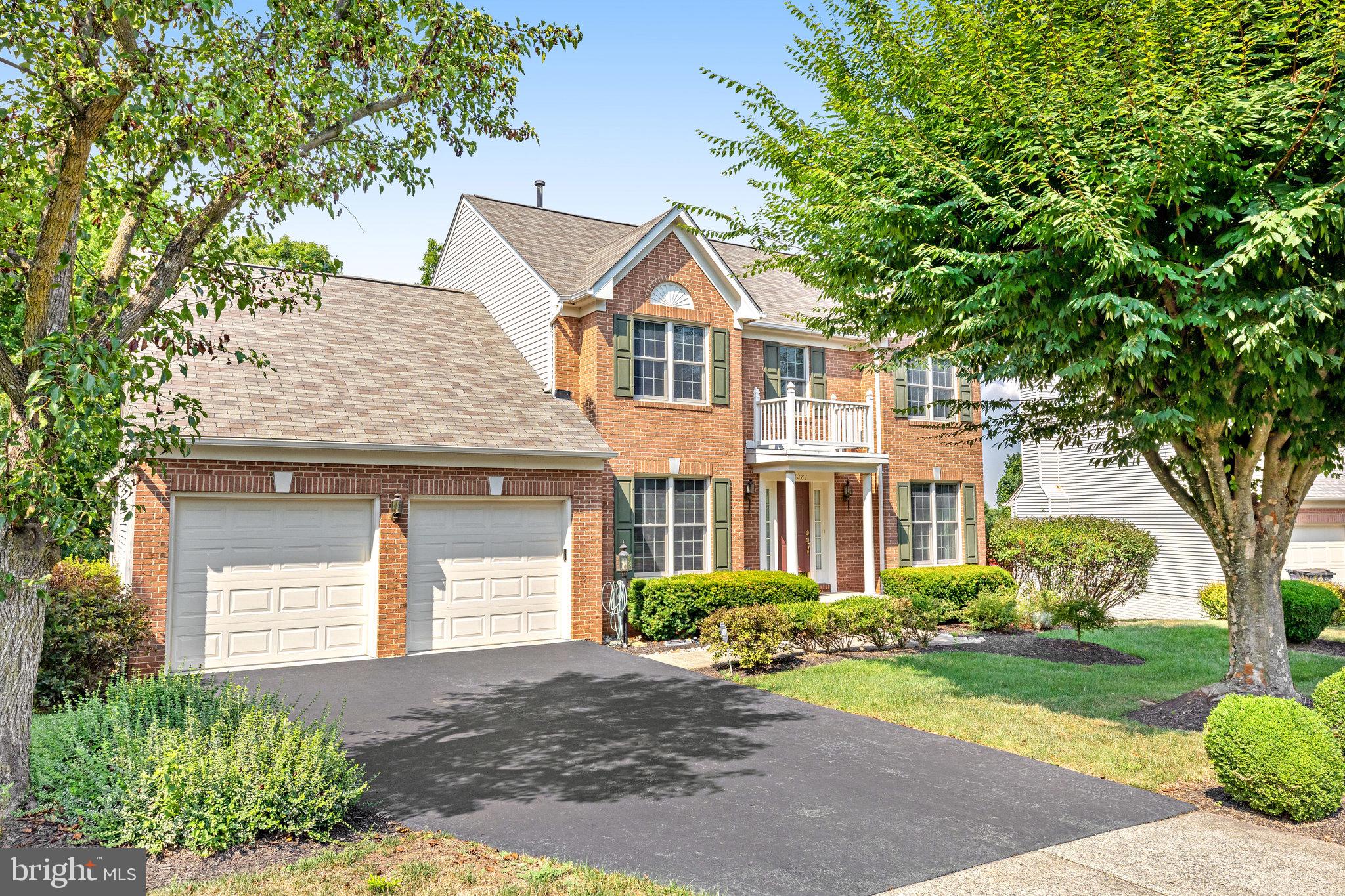 21281 Mirror Ridge Place Sterling, VA 20164 - Photo 3 of 49 Gallery Image 3
