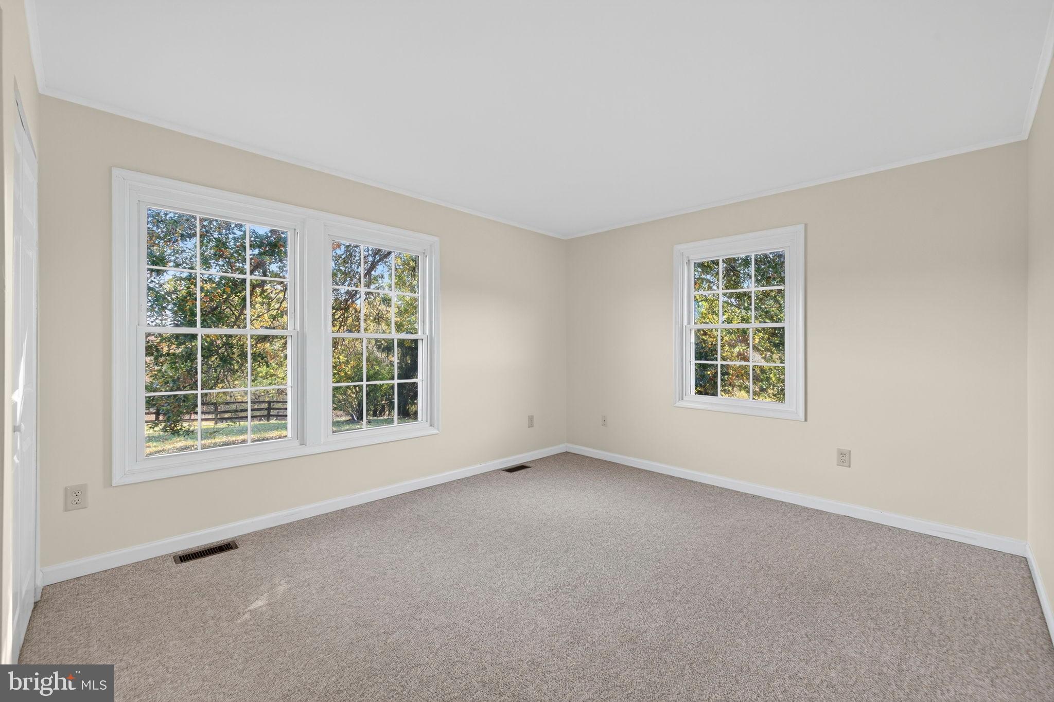33018 Sunken Lane Upperville, VA 20184 - Photo 14 of 31 an empty room with a window