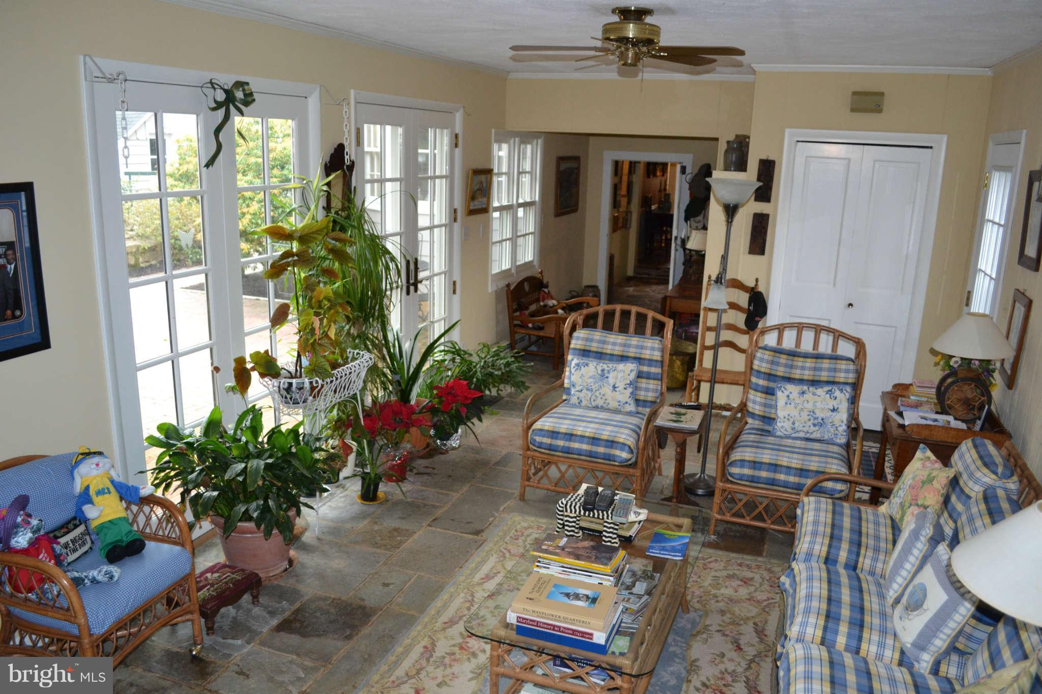 14300 Cooper Road Phoenix, MD 21131 - Photo 7 of 29 Sun Room