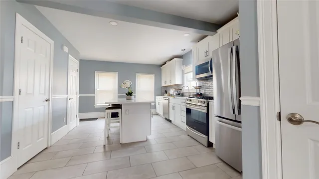 $449,999 | 11 Crane Street, Pawtucket, RI 02860