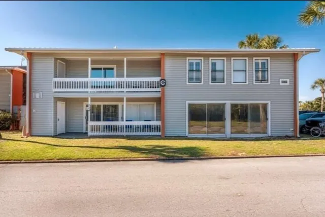 a view of a lake with houses
