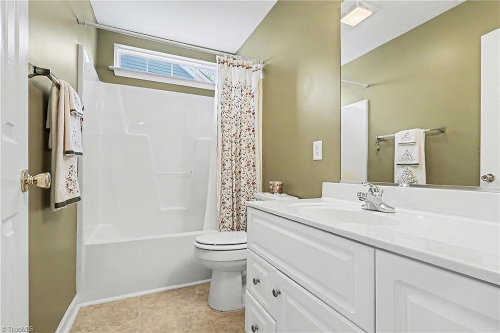 6310 Birch Pond Road Greensboro, NC 27410 - Photo 20 of 23 Hallbath