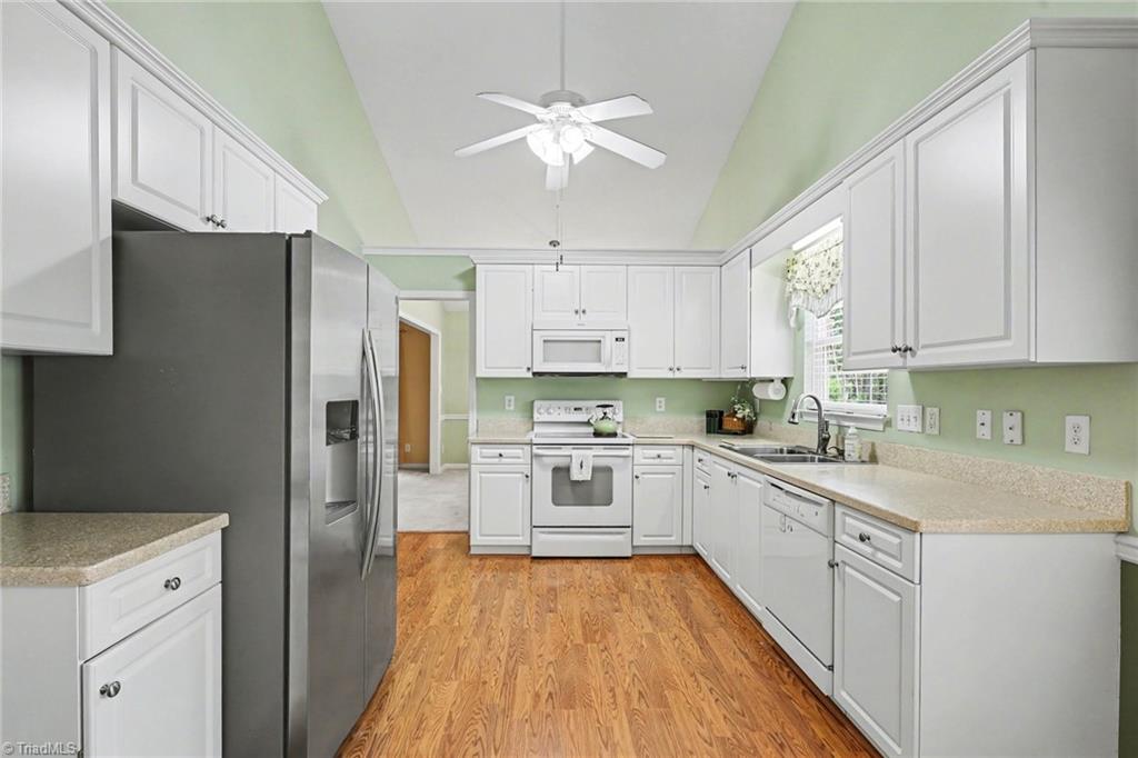 6310 Birch Pond Road Greensboro, NC 27410 - Photo 10 of 23 Kitchen