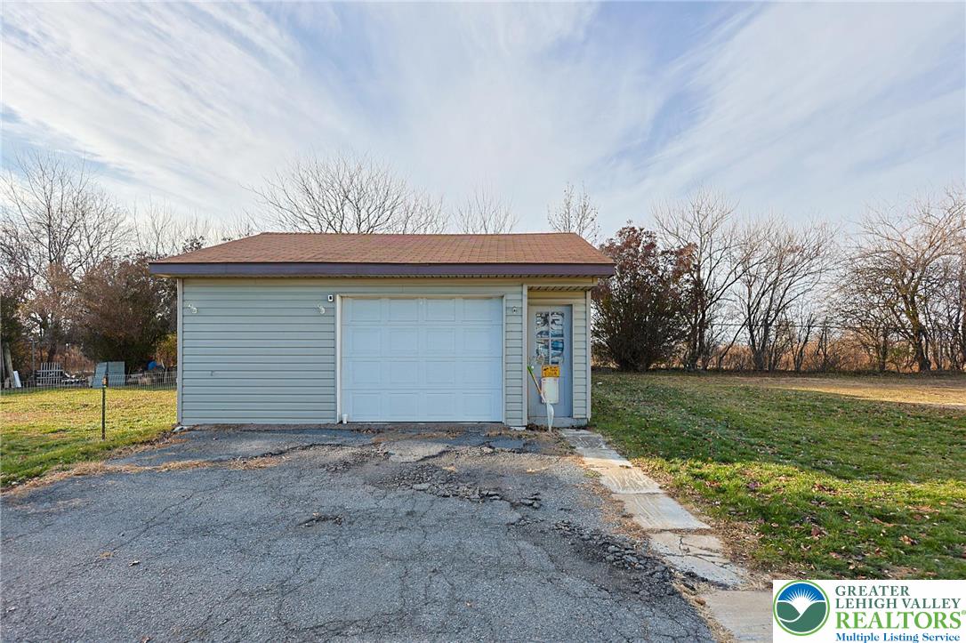 775 Nazareth Pike Nazareth, PA 18064 - Photo 5 of 24