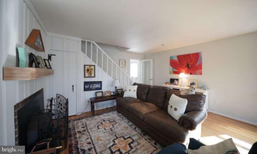 3034 Edmonds Road Lafayette Hill, PA 19444 - Photo 5 of 21 Gallery Image 5