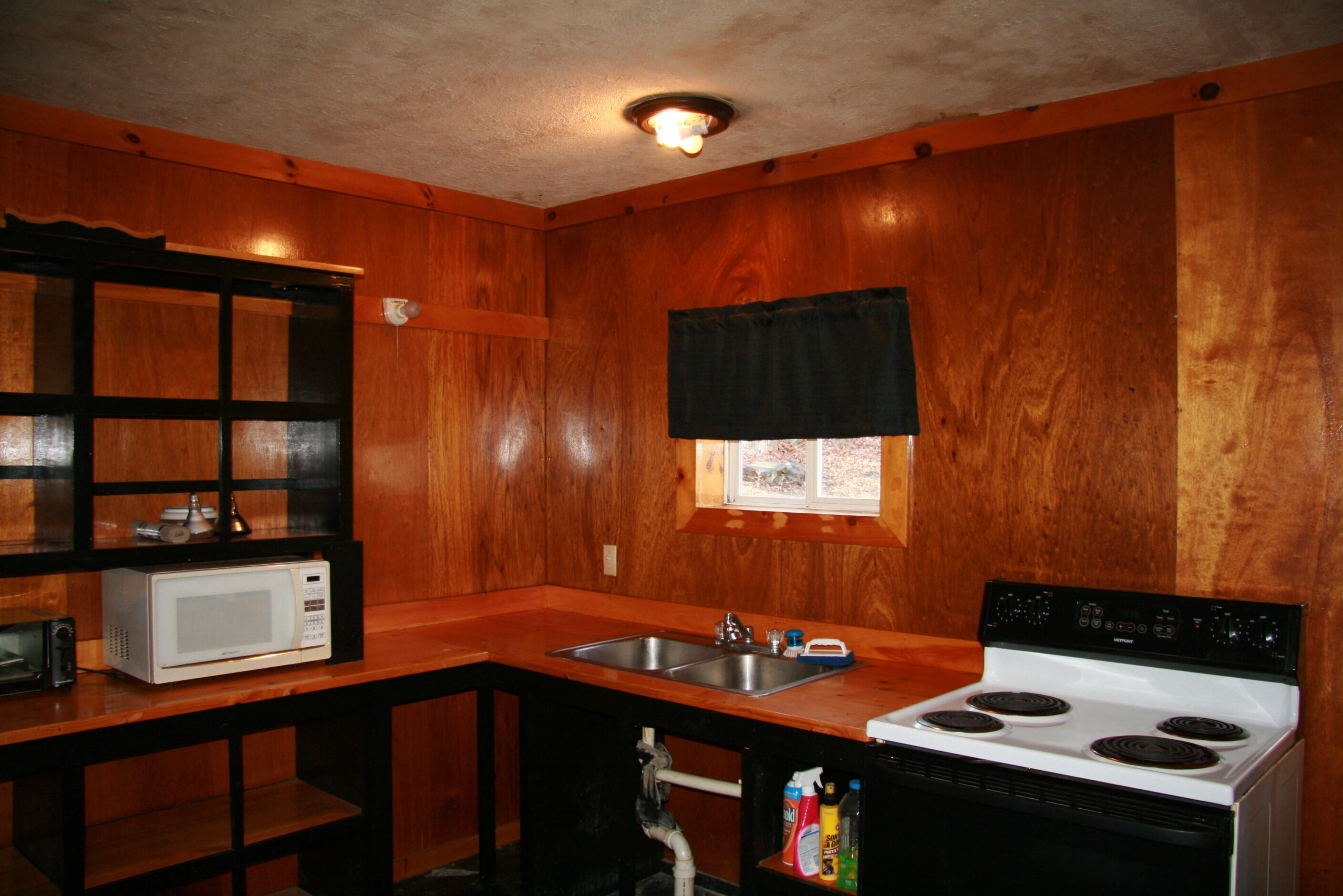 280 North Guilford Road Monson, ME 04464 - Photo 4 of 25 IMG_8603