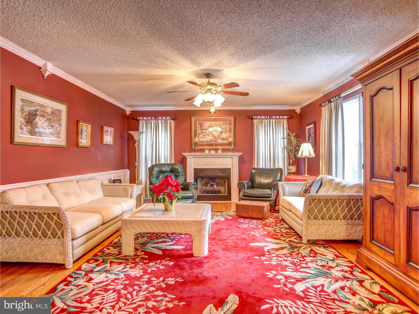 273 Front Street Atco, NJ 08004 - Photo 11 of 25 Family Room