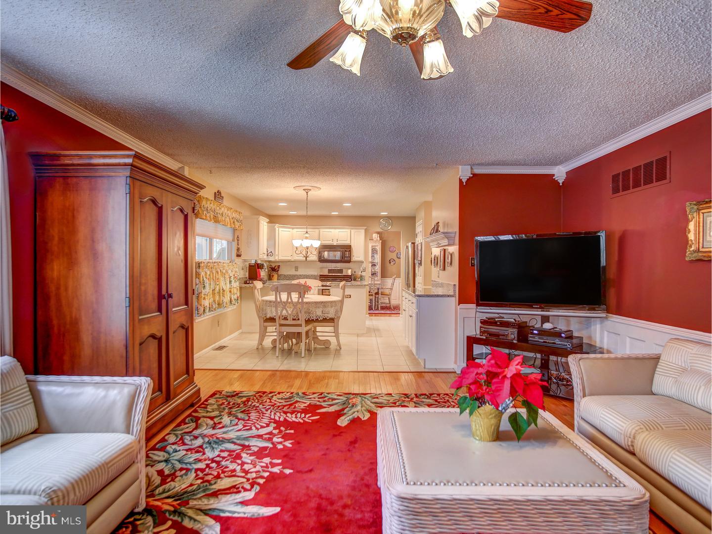 273 Front Street Atco, NJ 08004 - Photo 12 of 25 Family Room