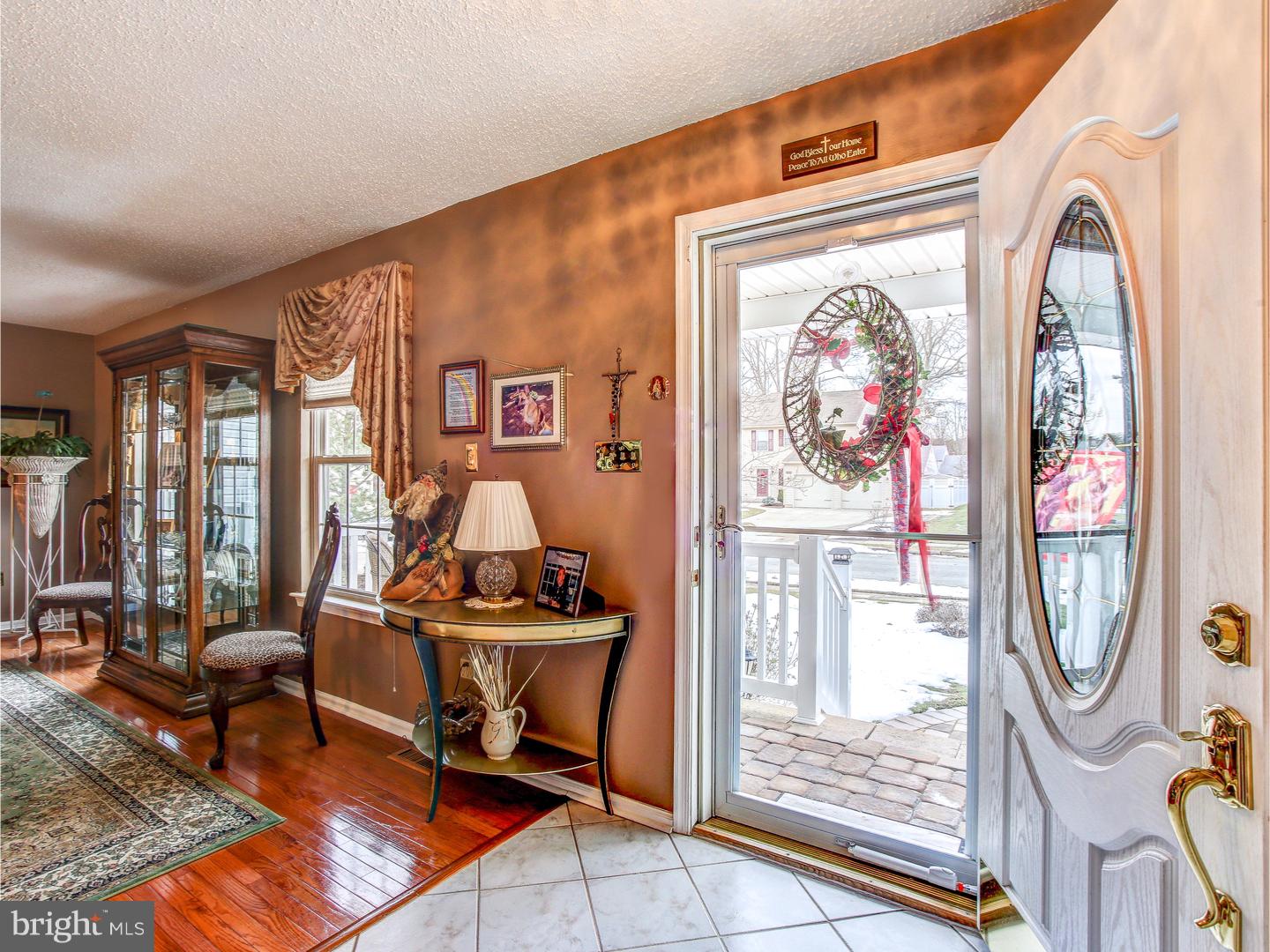 273 Front Street Atco, NJ 08004 - Photo 3 of 25 Foyer
