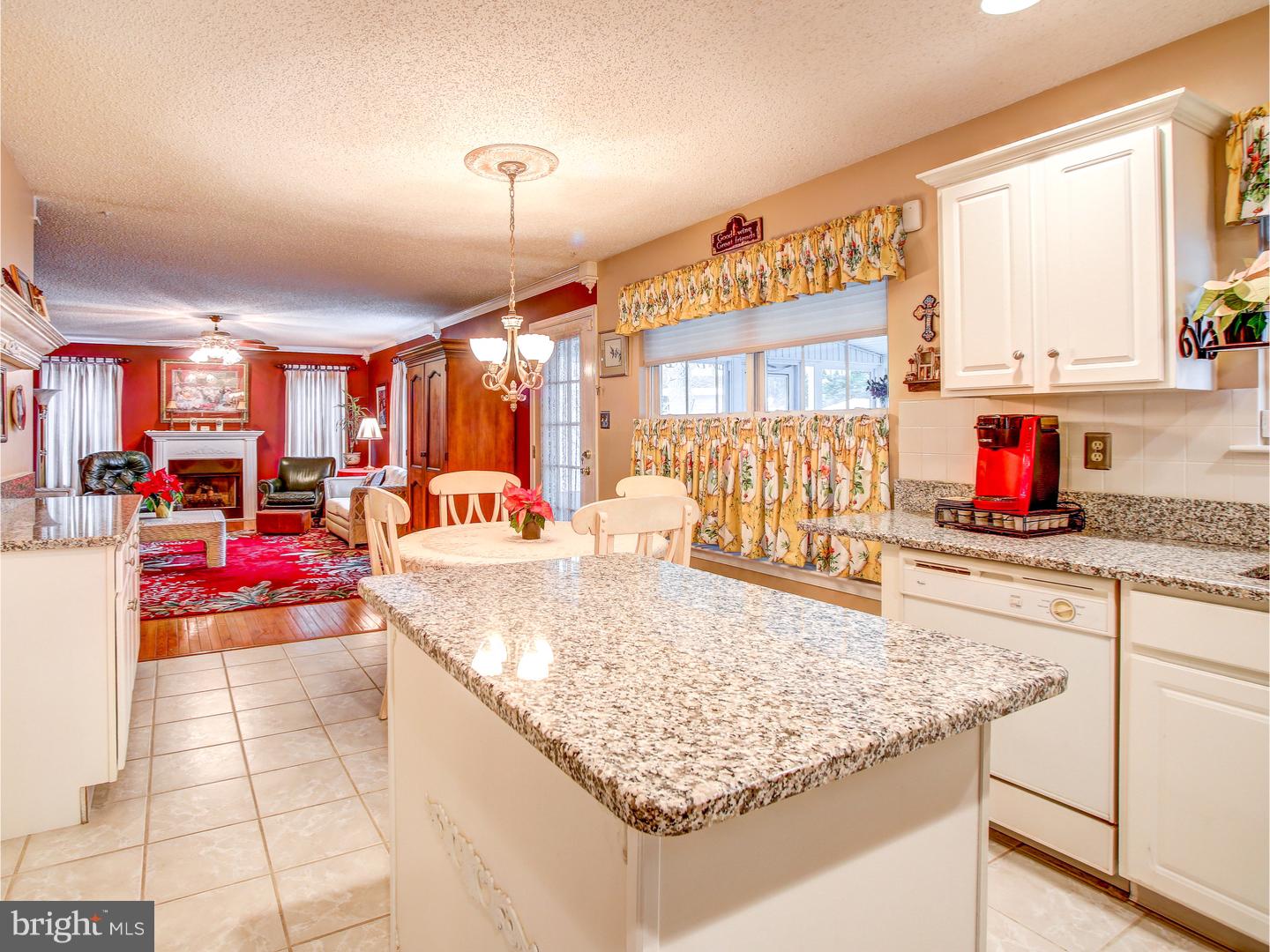 273 Front Street Atco, NJ 08004 - Photo 8 of 25 Kitchen