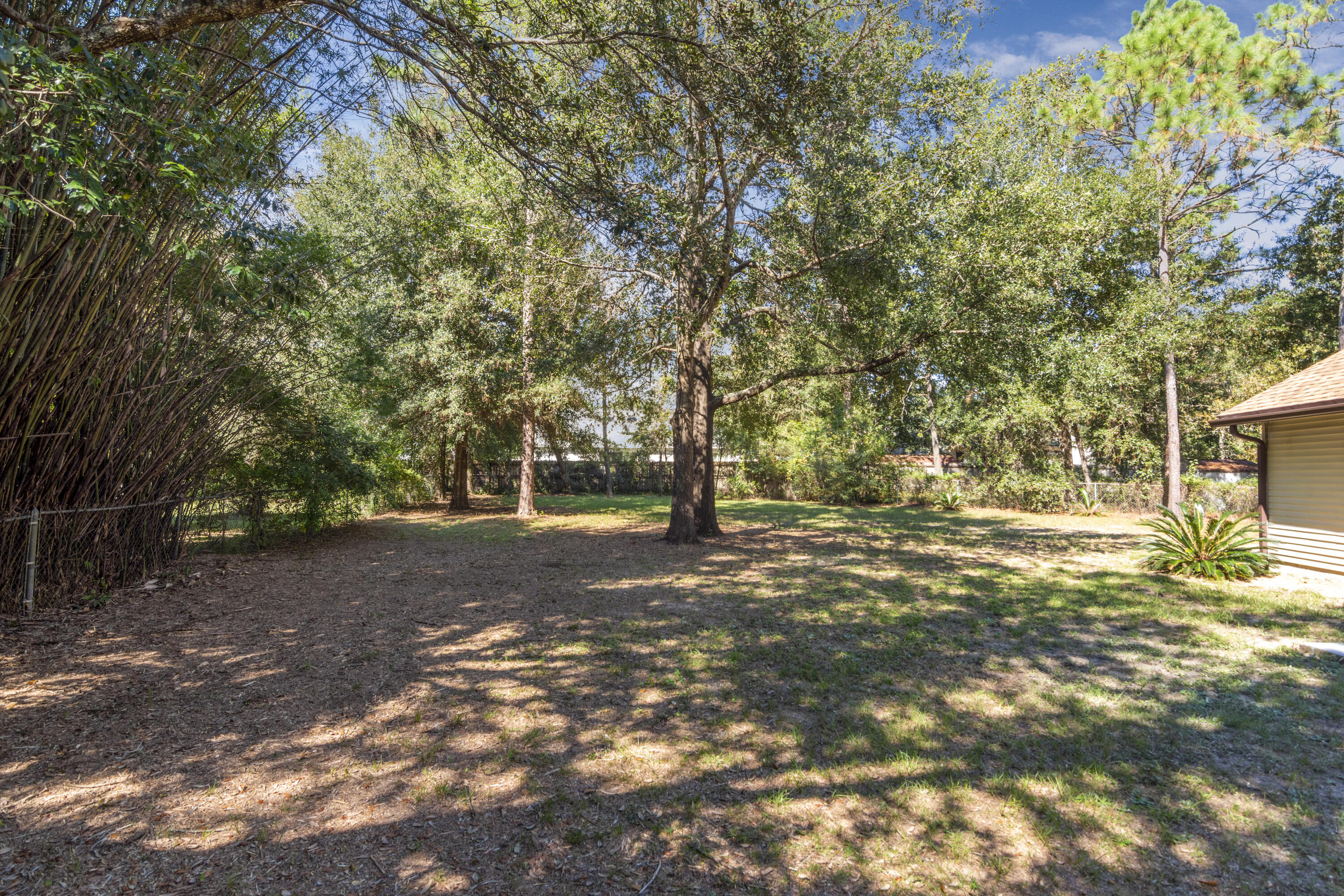 109 Cedar Point Road Crestview, FL 32539 - Photo 28 of 30 109 Cedar Point Rd-22