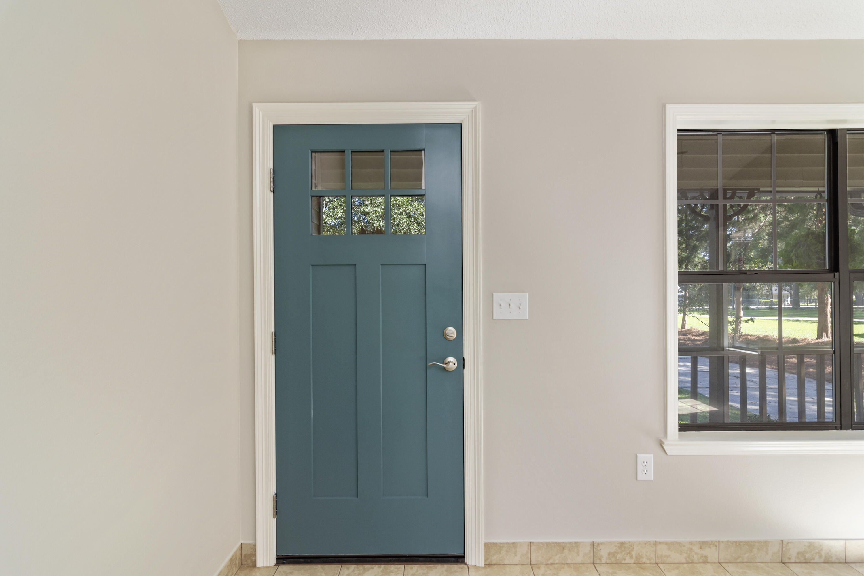 109 Cedar Point Road Crestview, FL 32539 - Photo 7 of 30 109 Cedar Point Rd-01