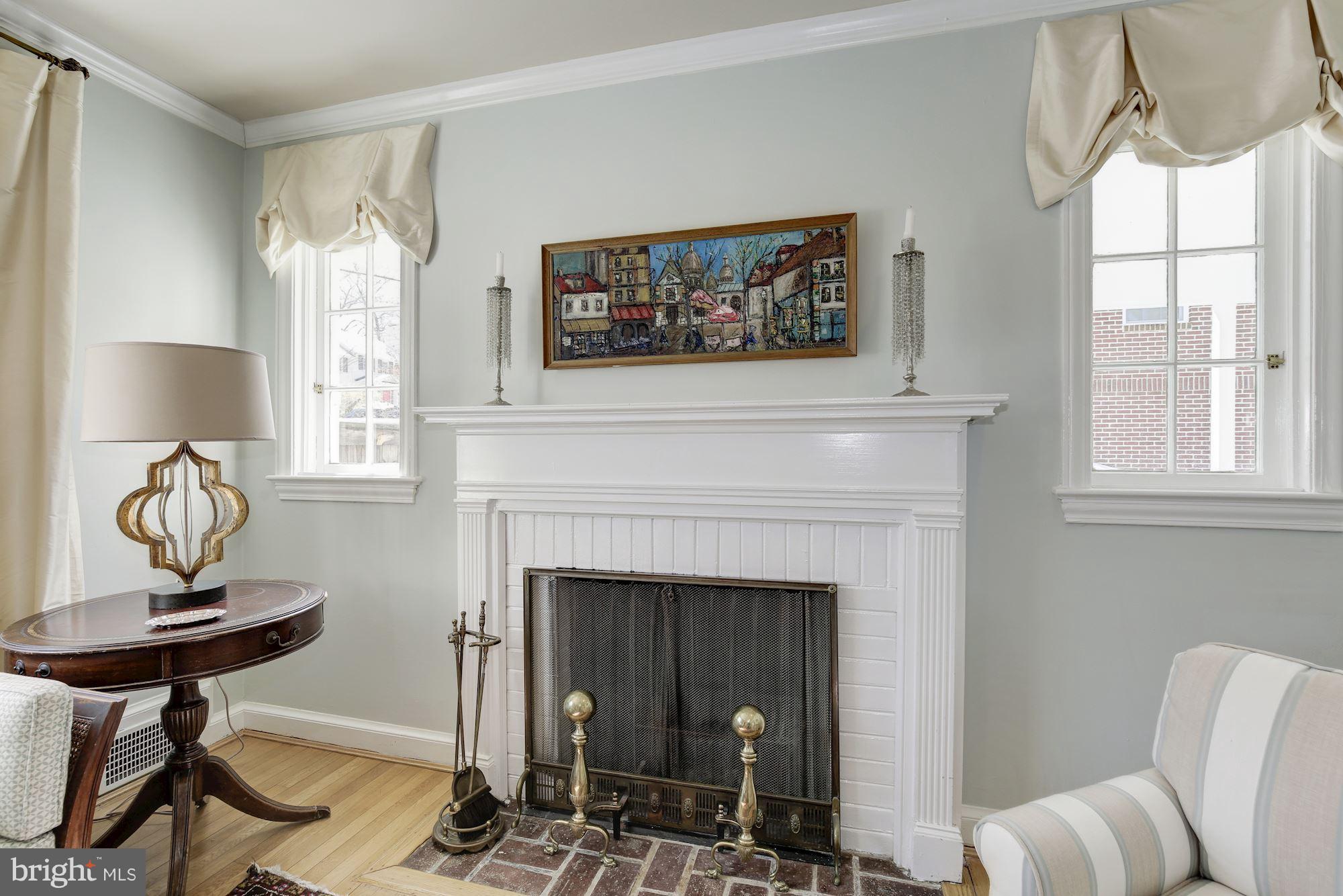 5904 Cobalt Road Bethesda, MD 20816 - Photo 5 of 30 Living Room