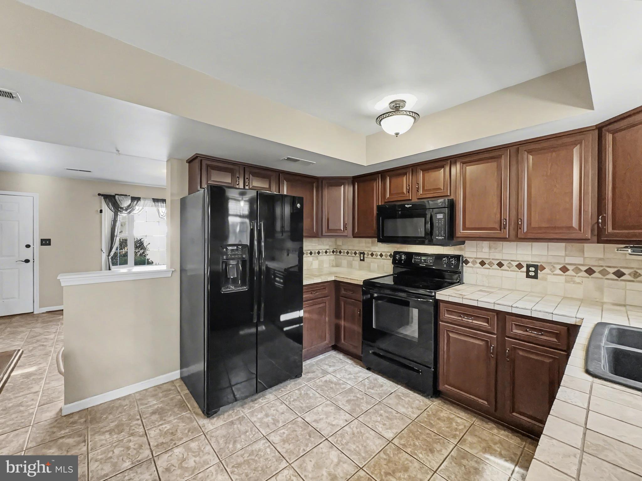 3025 Solar Drive Dover, PA 17315 - Photo 3 of 17