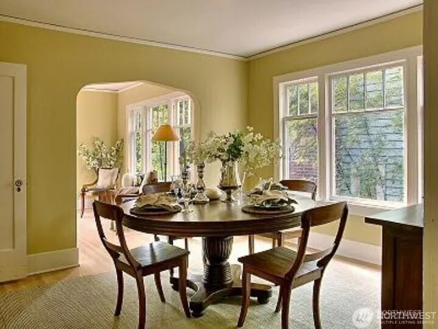 $3,450 | 807 16th Avenue, Unit A, Seattle, WA 98122