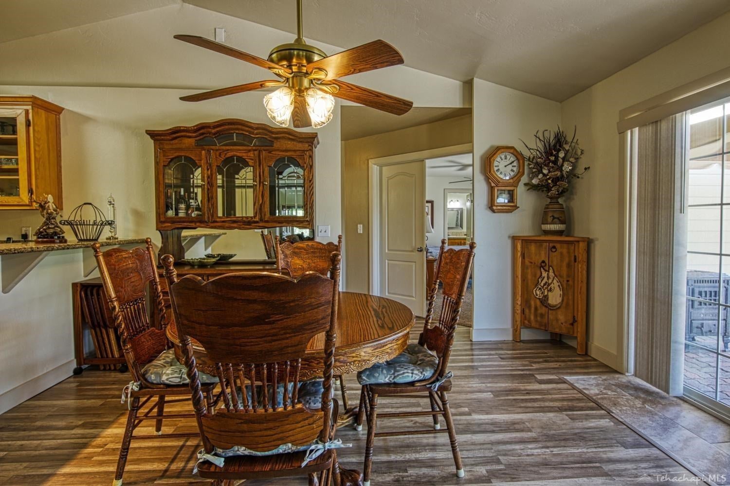 29720 North Lower Valley Road Tehachapi, CA 93561 - Photo 14 of 52 Gallery Image 14