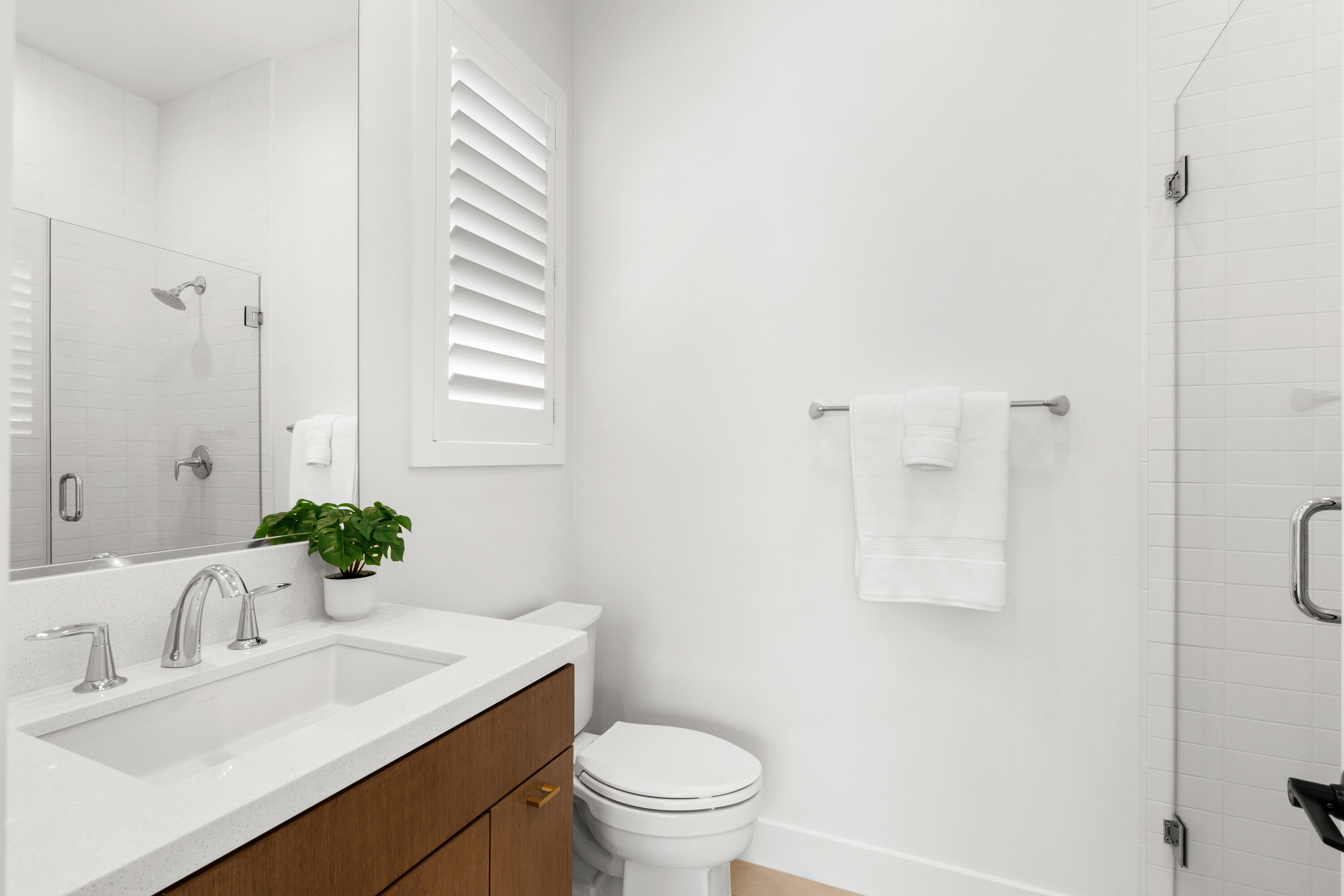 80404 Old Ranch Trail South La Quinta, CA 92253 - Photo 22 of 28 a bathroom with a sink toilet and a mirror