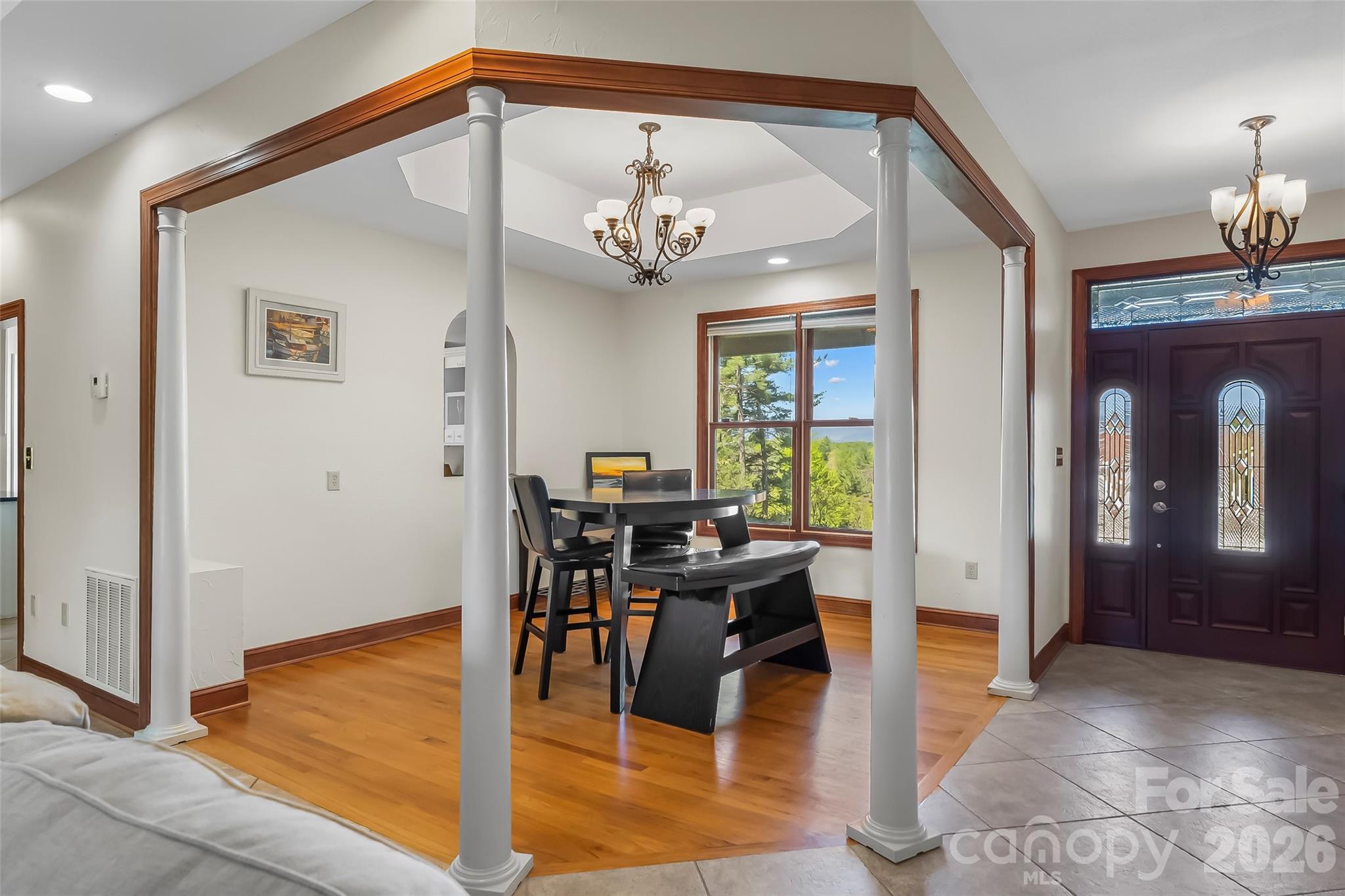 4639 Harbor View Terrace Morganton, NC 28655 - Photo 8 of 33 a view of a livingroom with furniture and window