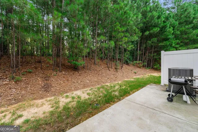 $2,100 | 3295 Estes Drive, South Fulton, GA 30349