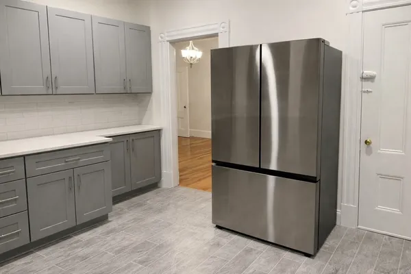 $3,400 | 91 Walnut Street, Unit 1, Brookline, MA 02445