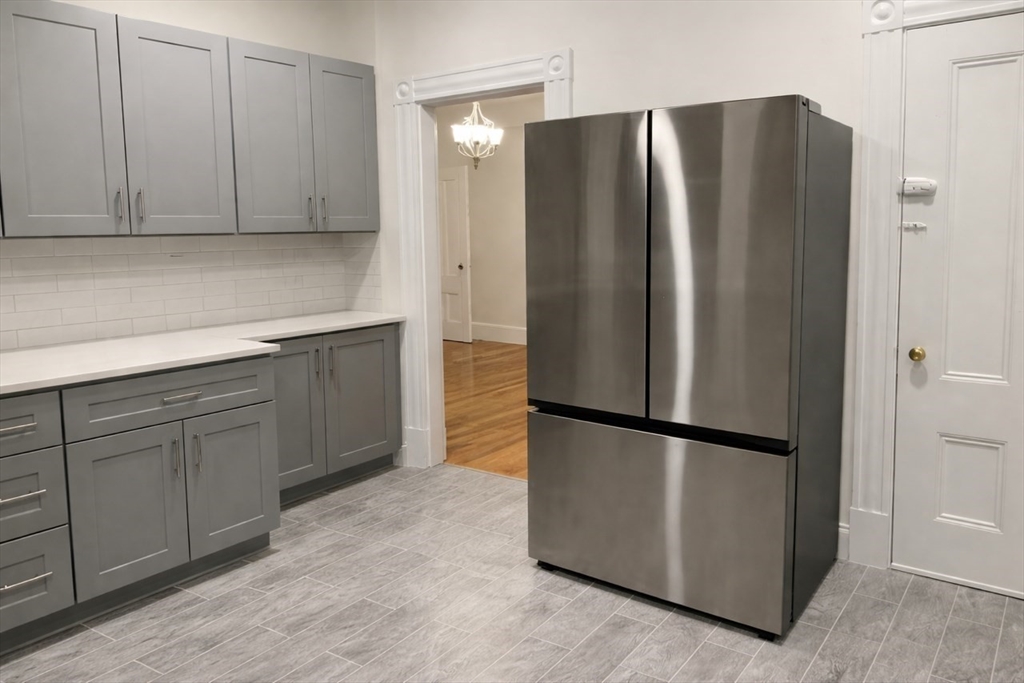 91 Walnut Street, Unit 1 Brookline, MA 02445 - Photo 5 of 12