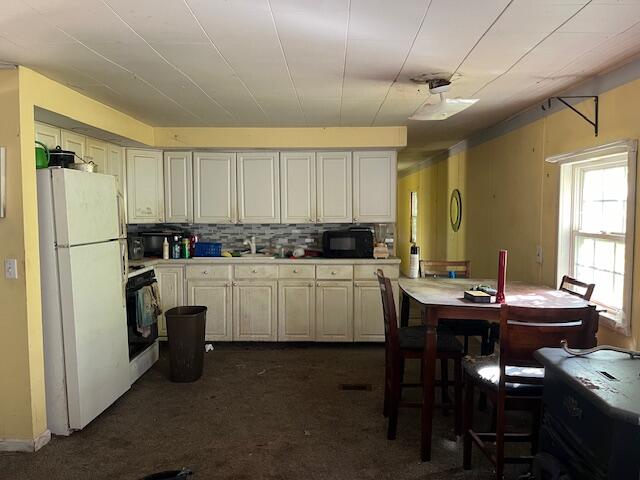 193 Brenan Road Grand Junction, MI 49056 - Photo 5 of 18 IMG_4883