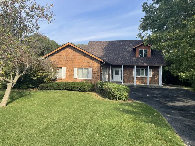 $359,900 | 2502 Van Drunen Lane, Crete, IL 60417