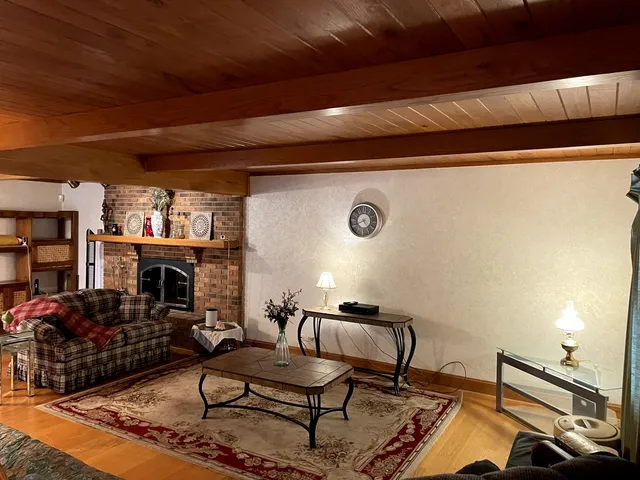 $359,900 | 2502 Van Drunen Lane, Crete, IL 60417