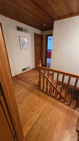 $359,900 | 2502 Van Drunen Lane, Crete, IL 60417