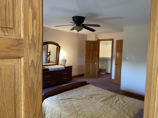 $359,900 | 2502 Van Drunen Lane, Crete, IL 60417