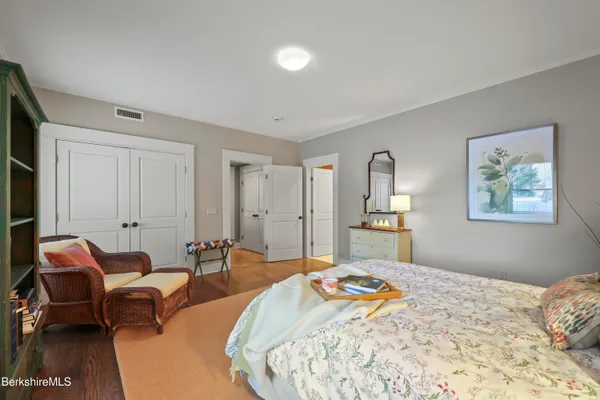 $2,850,000 | 201 Stratford Road, New Marlborough, MA 01259