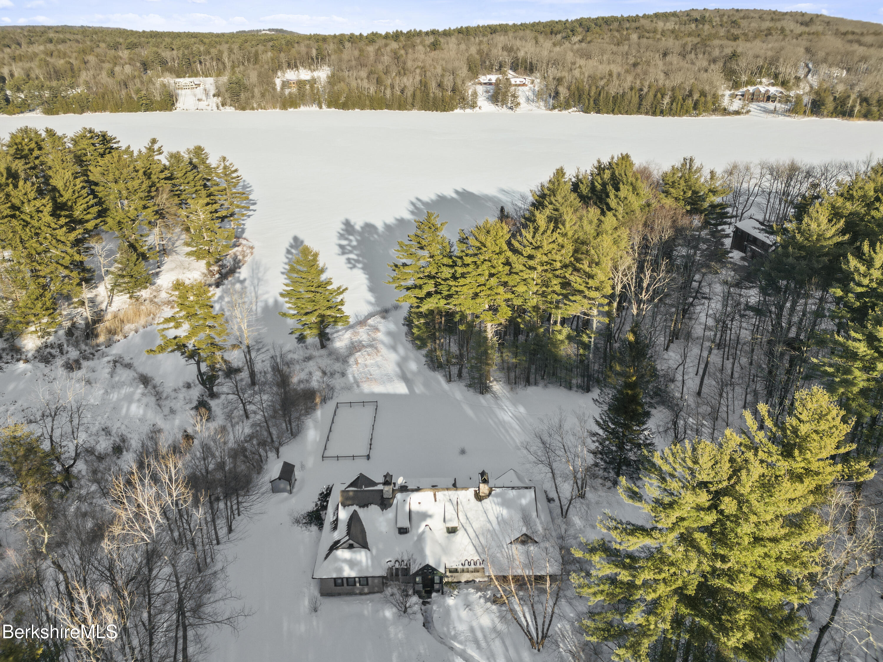 201 Stratford Road New Marlborough, MA 01259 - Photo 68 of 77 910 Aerial View