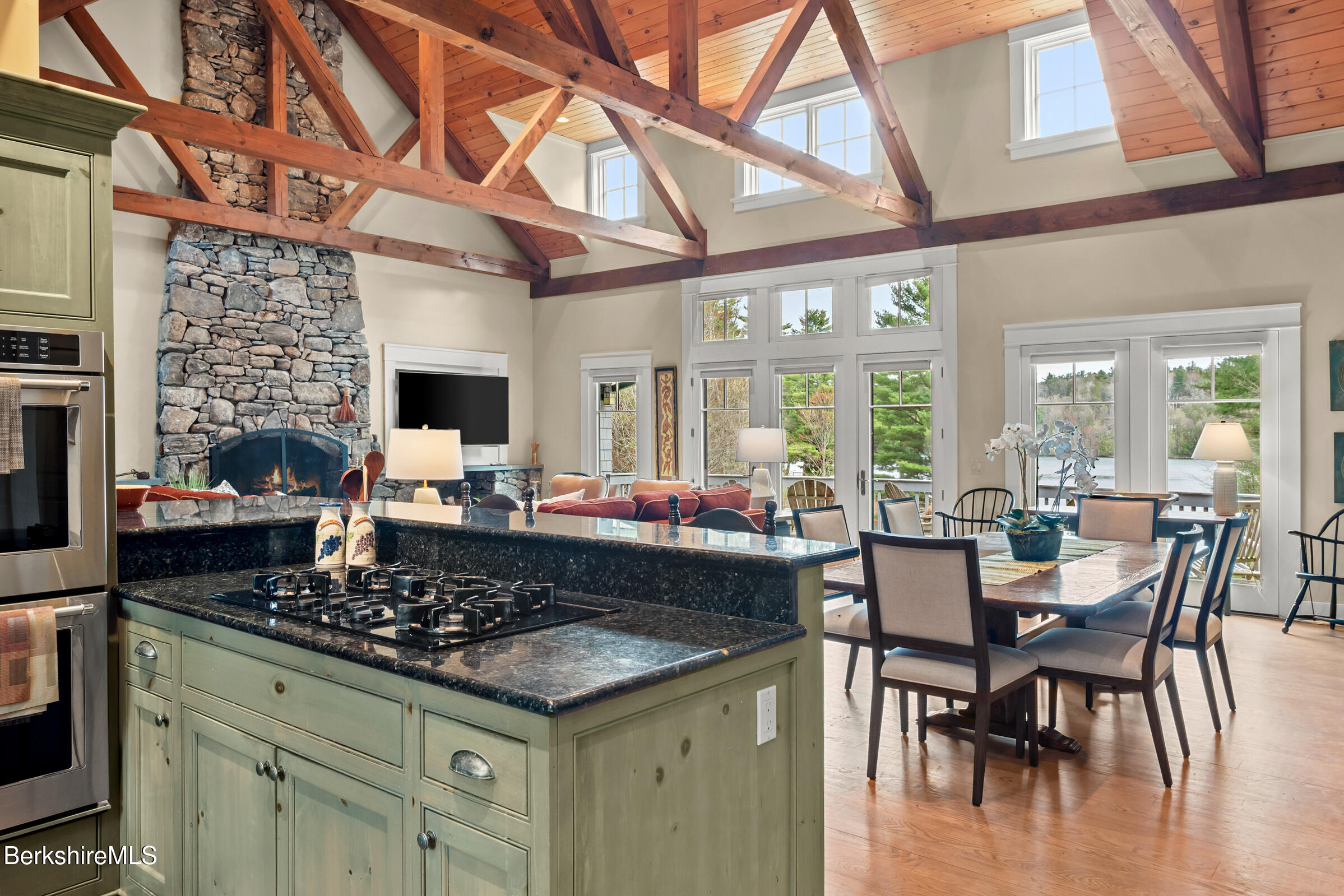 201 Stratford Road New Marlborough, MA 01259 - Photo 10 of 29 17