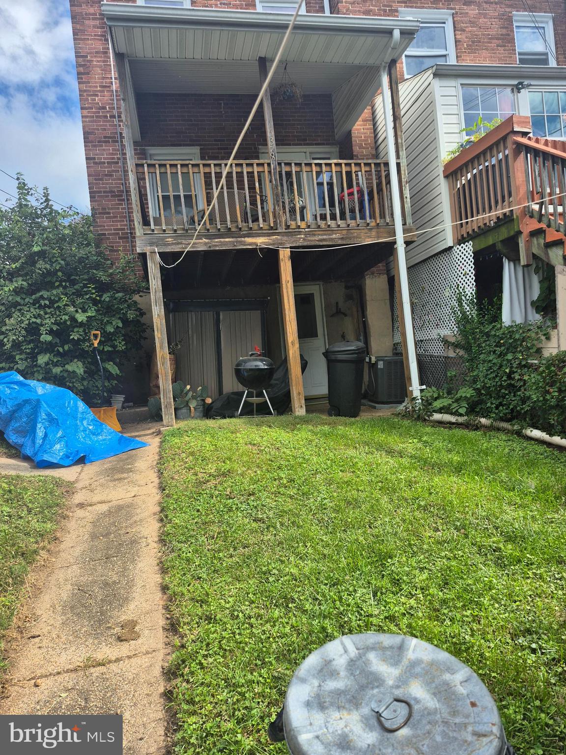 538 47th Street Baltimore, MD 21224 - Photo 16 of 20 a view of a house with a yard