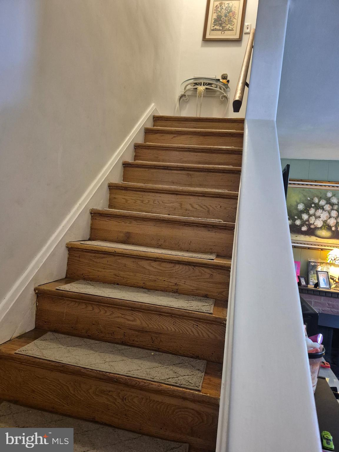 538 47th Street Baltimore, MD 21224 - Photo 8 of 20 a view of entryway