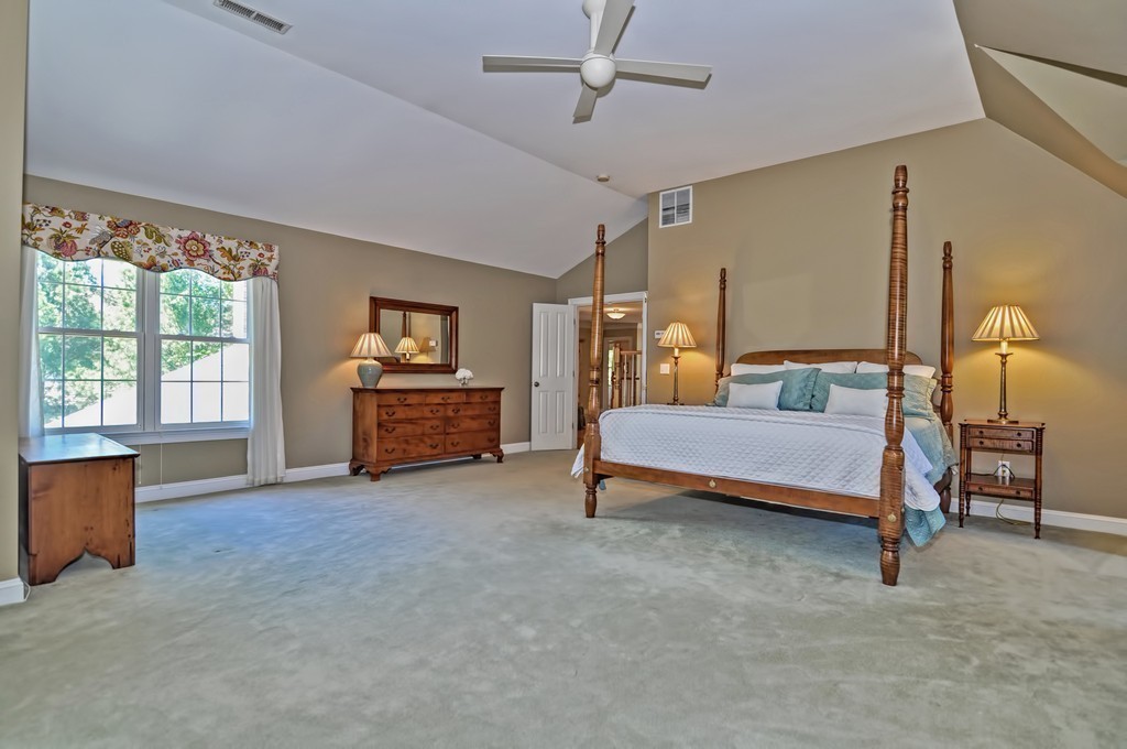 28 Eastmount Road Medfield, MA 02052 - Photo 18 of 29 Gallery Image 18
