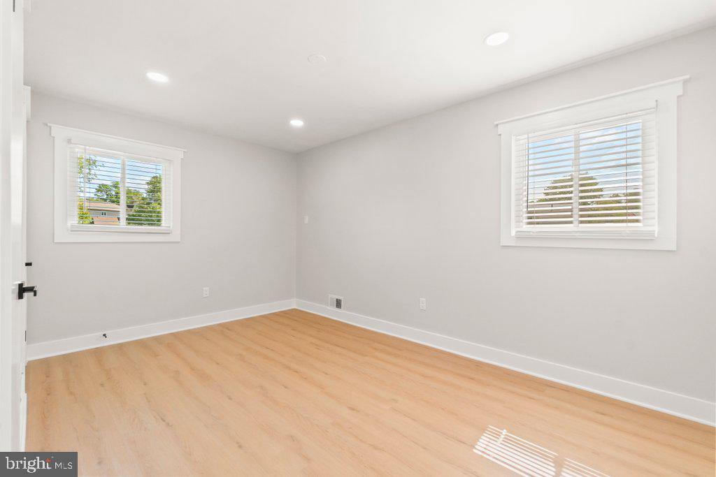 3500 Edwards Street Lanham, MD 20706 - Photo 25 of 40 an empty room with windows