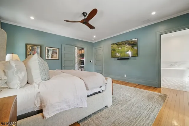 $3,200,000 | 23 Stoneleigh Park, Westfield, NJ 07090