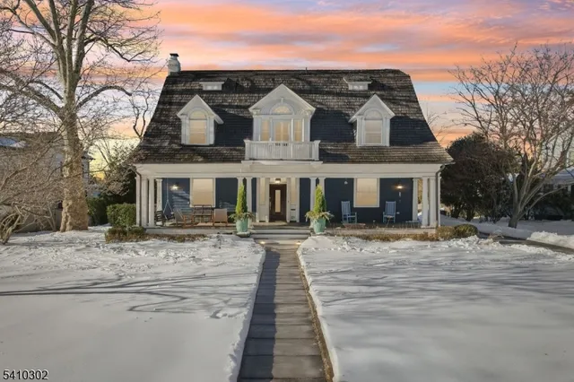 $3,200,000 | 23 Stoneleigh Park, Westfield, NJ 07090