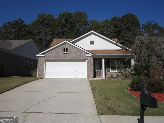 $399,500 | 5581 Ashmoore Court, Flowery Branch, GA 30542
