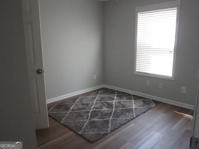 $399,500 | 5581 Ashmoore Court, Flowery Branch, GA 30542