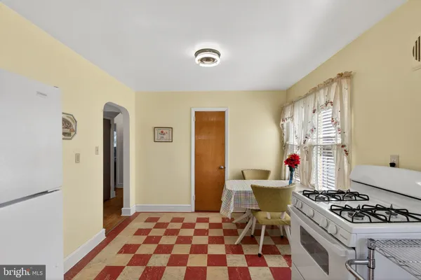 $379,900 | 504 Tyrone Avenue, Wilmington, DE 19804
