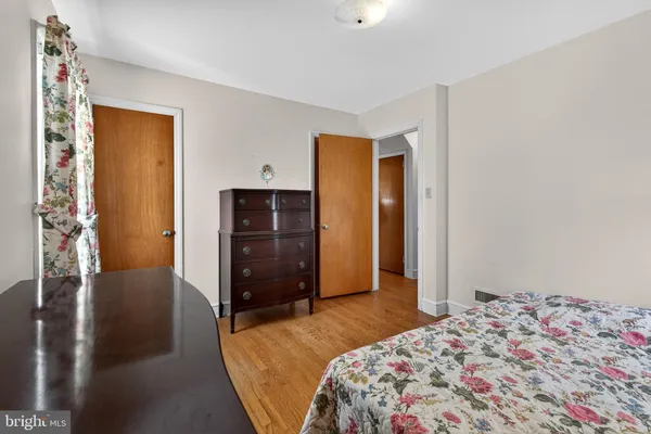 $379,900 | 504 Tyrone Avenue, Wilmington, DE 19804