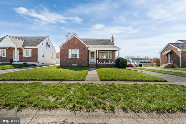 $379,900 | 504 Tyrone Avenue, Wilmington, DE 19804