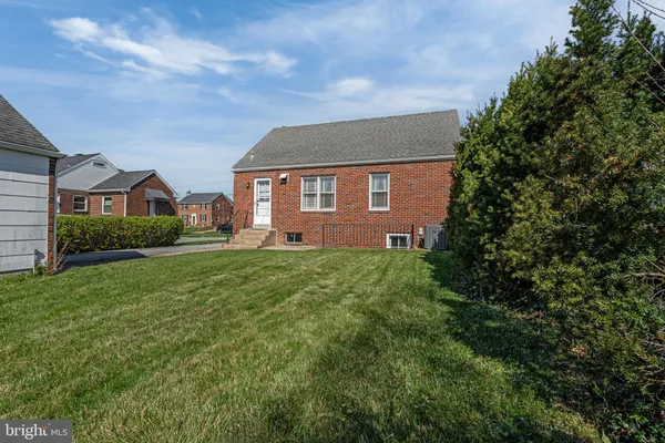 $379,900 | 504 Tyrone Avenue, Wilmington, DE 19804