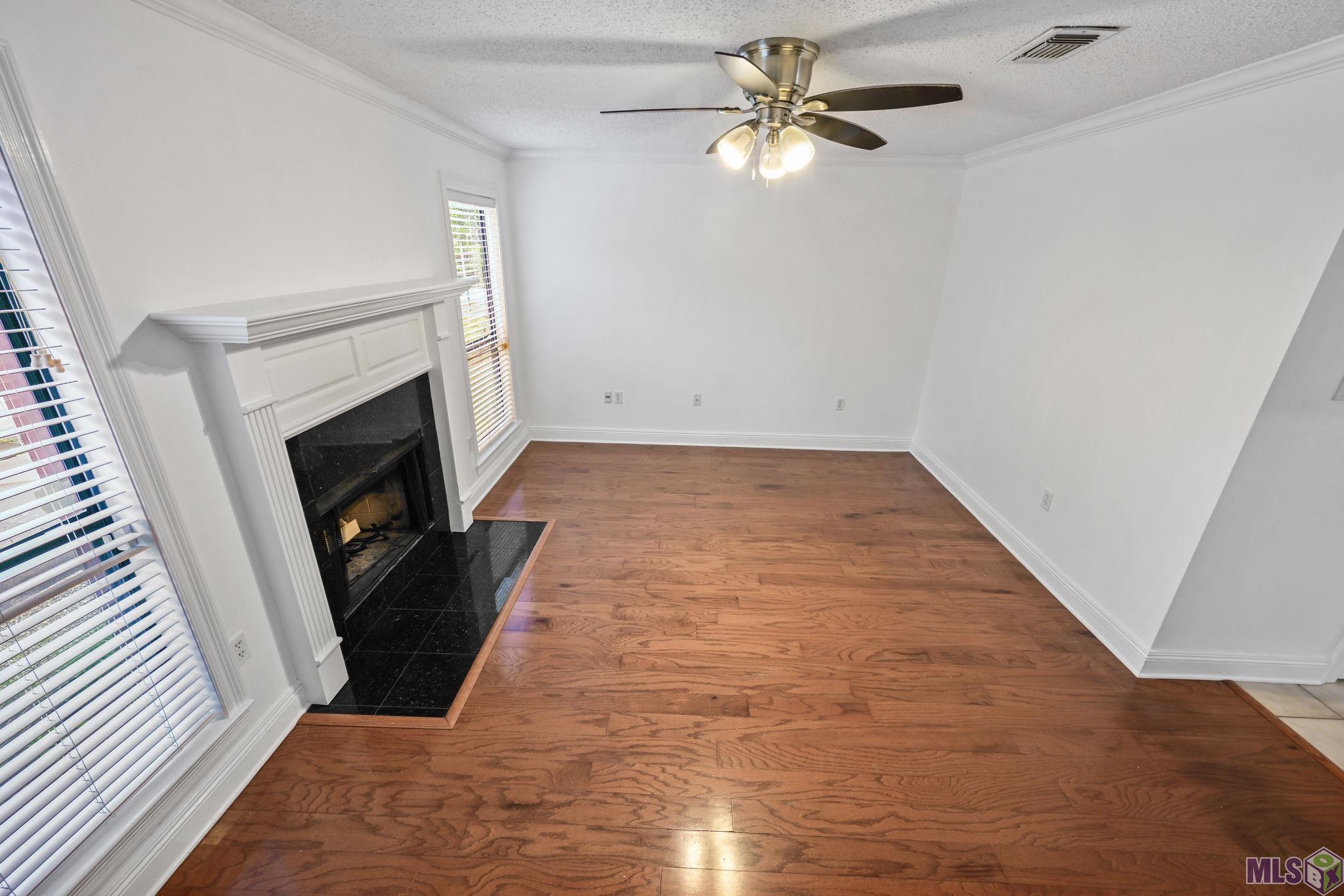 954 Ridgepoint Court, Unit 15D Baton Rouge, LA 70810 - Photo 3 of 15
