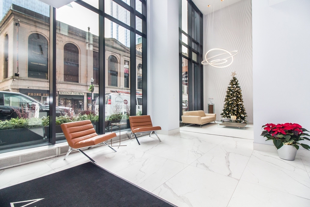 45 Province Street, Unit 1903 Boston, MA 02108 - Photo 16 of 31 a outdoor space with lots of potted plants