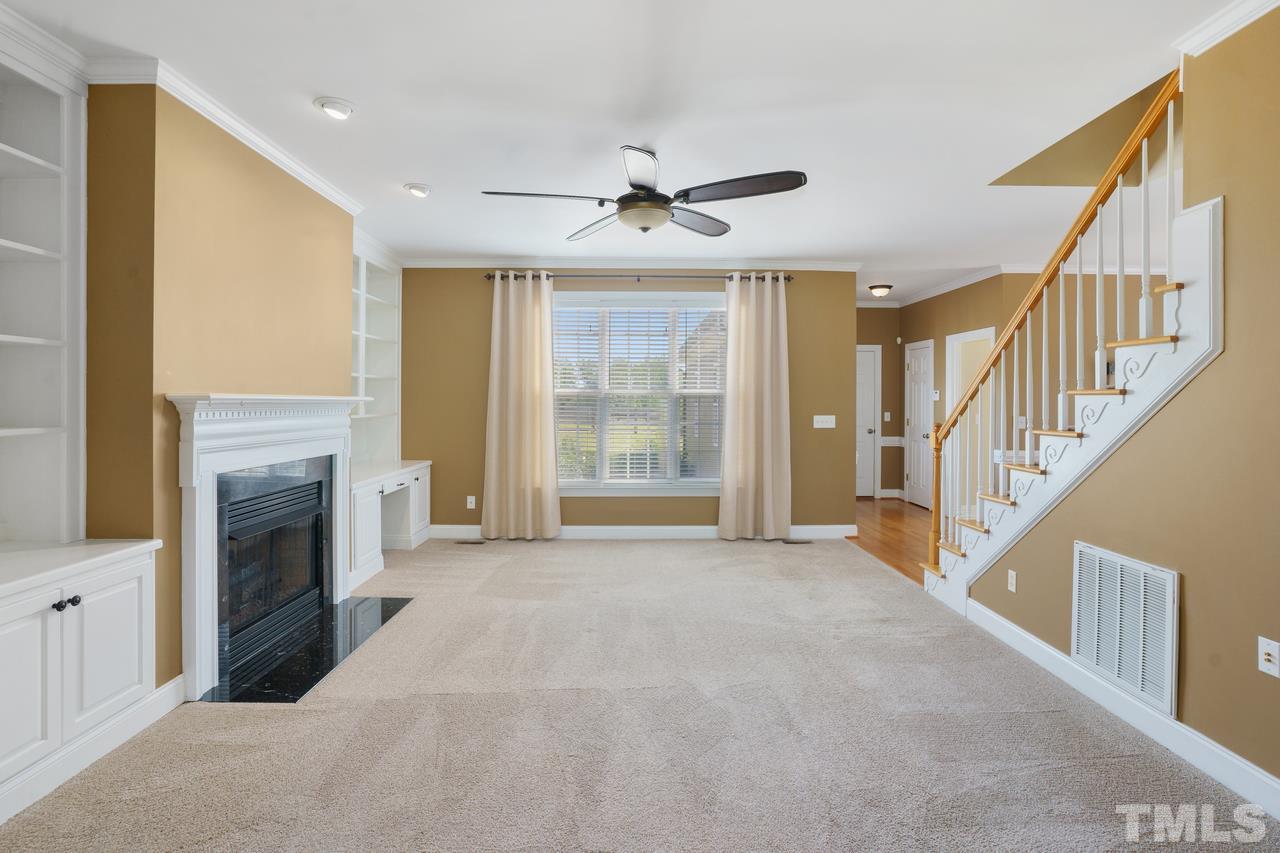 4209 Irene Way Raleigh, NC 27603 - Photo 9 of 30