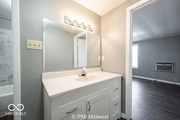 $779 | 7046 East US Highway 36, Unit 5, Avon, IN 46123