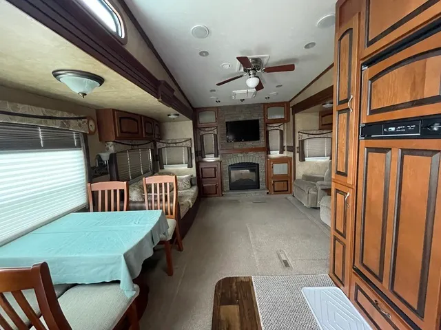 $44,700 | 28-94 Woodhaven Lakes, Sublette, IL 61367